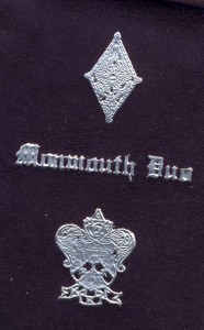 monmouth duo crest card